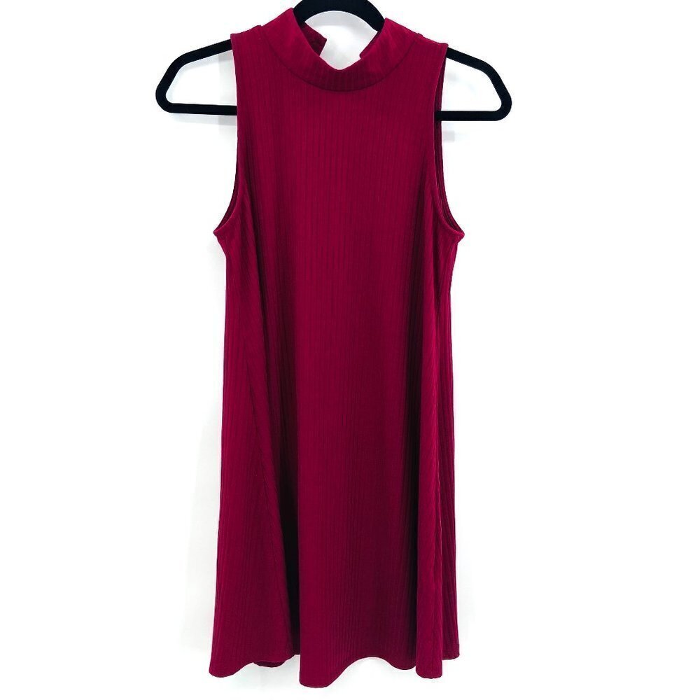 SADIE & SAGE Burgundy Mock Turtleneck Ribbed Sleeveless Shift Dress Size Small